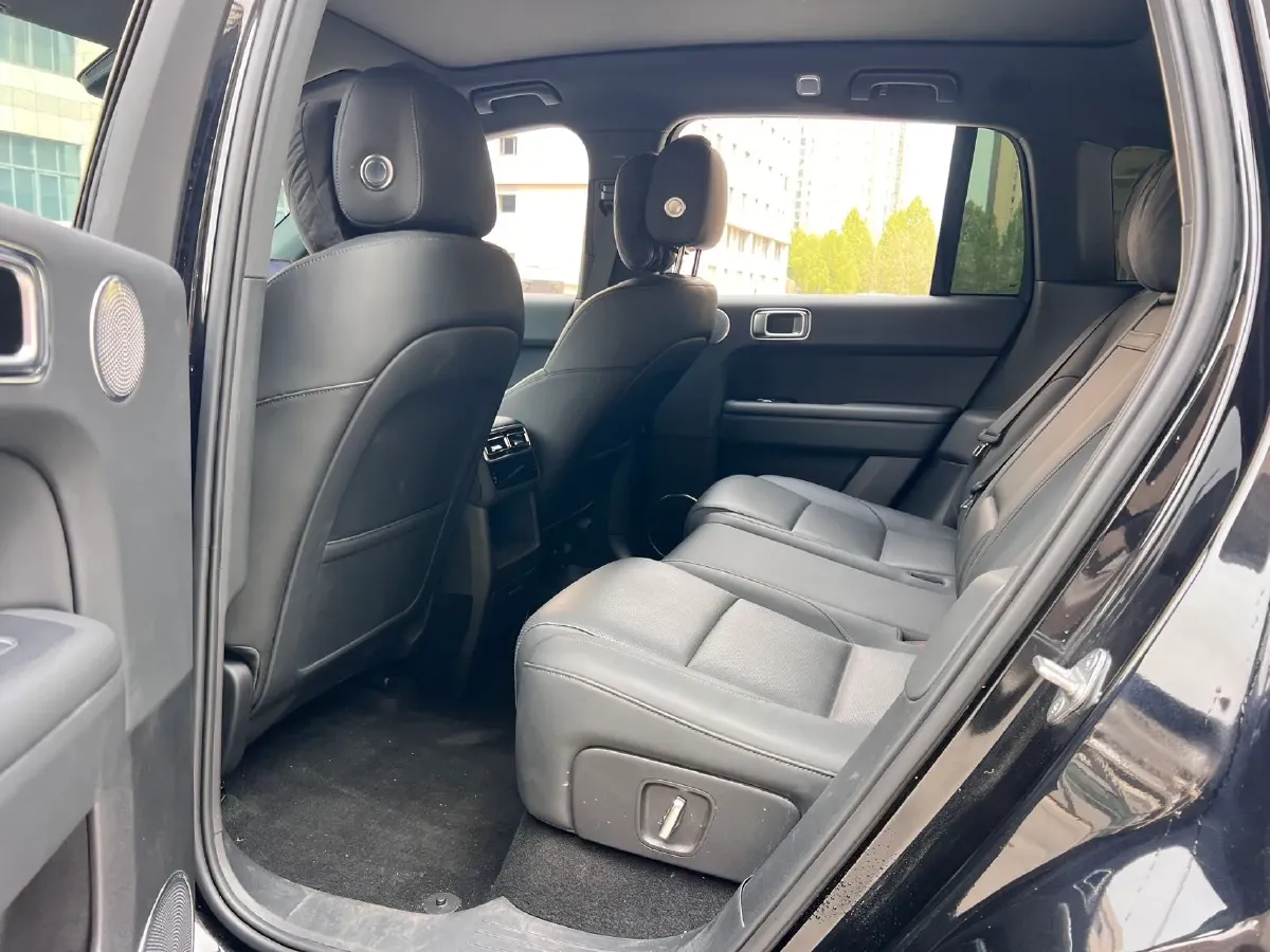 2024 Li L6 Range Extended 154HP L4 REEV 36.8KWH,autocango,china used car exporter,china ev exporter,chinese used car exporter,chinese used ev exporter