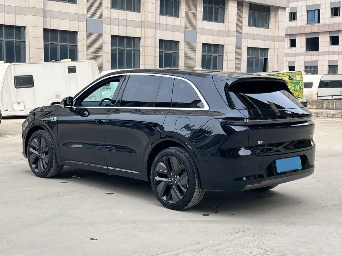 2024 Li L6 Range Extended 154HP L4 REEV 36.8KWH,autocango,china used car exporter,china ev exporter,chinese used car exporter,chinese used ev exporter