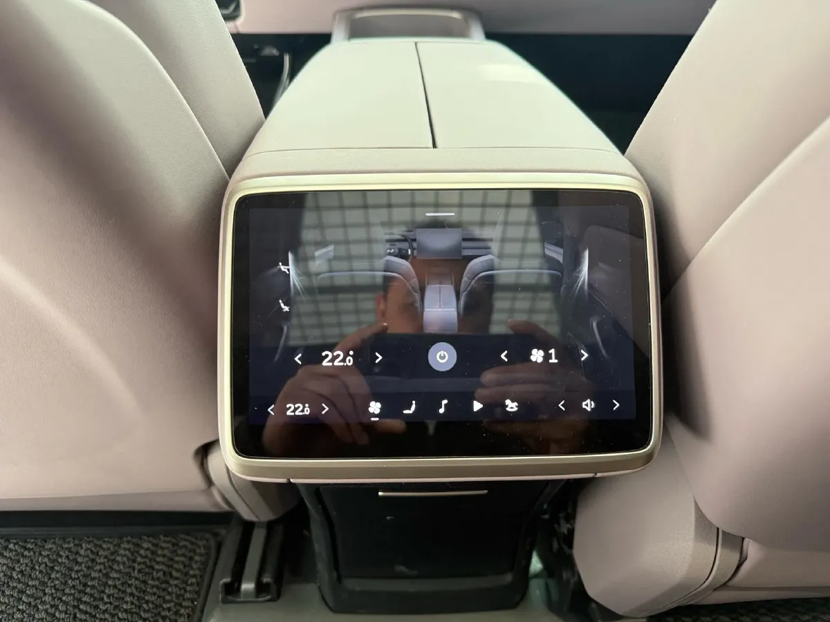 2025 ONVO L60 BEV,autocango,china used car exporter,china ev exporter,chinese used car exporter,chinese used ev exporter