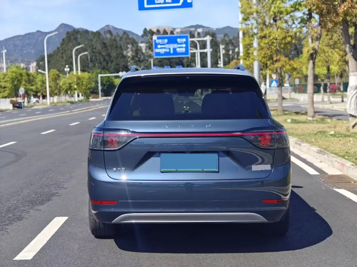 2024 AITO AITO M9 BEV 100KWH,autocango,china used car exporter,china ev exporter,chinese used car exporter,chinese used ev exporter