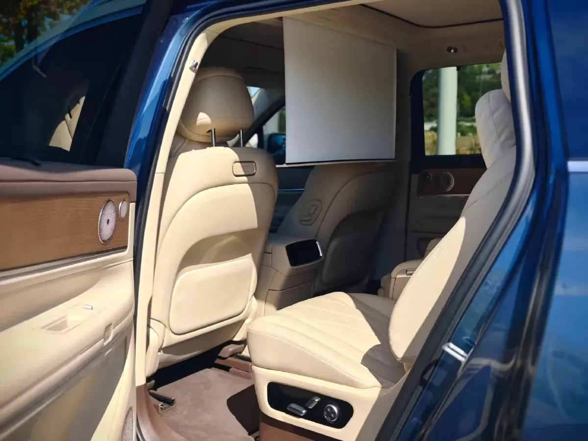 2024 AITO AITO M9 BEV 100KWH,autocango,china used car exporter,china ev exporter,chinese used car exporter,chinese used ev exporter