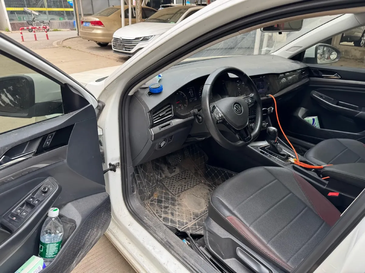 2021 Volkswagen Bora 1.5L 113HP L4 6AT,autocango,china used car exporter,china ev exporter,chinese used car exporter,chinese used ev exporter