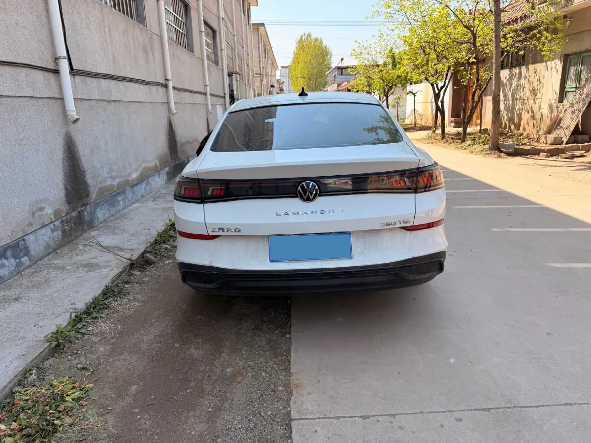 2022 Volkswagen Lavida 1.4T 150HP L4 7DCT,autocango,china used car exporter,china ev exporter,chinese used car exporter,chinese used ev exporter