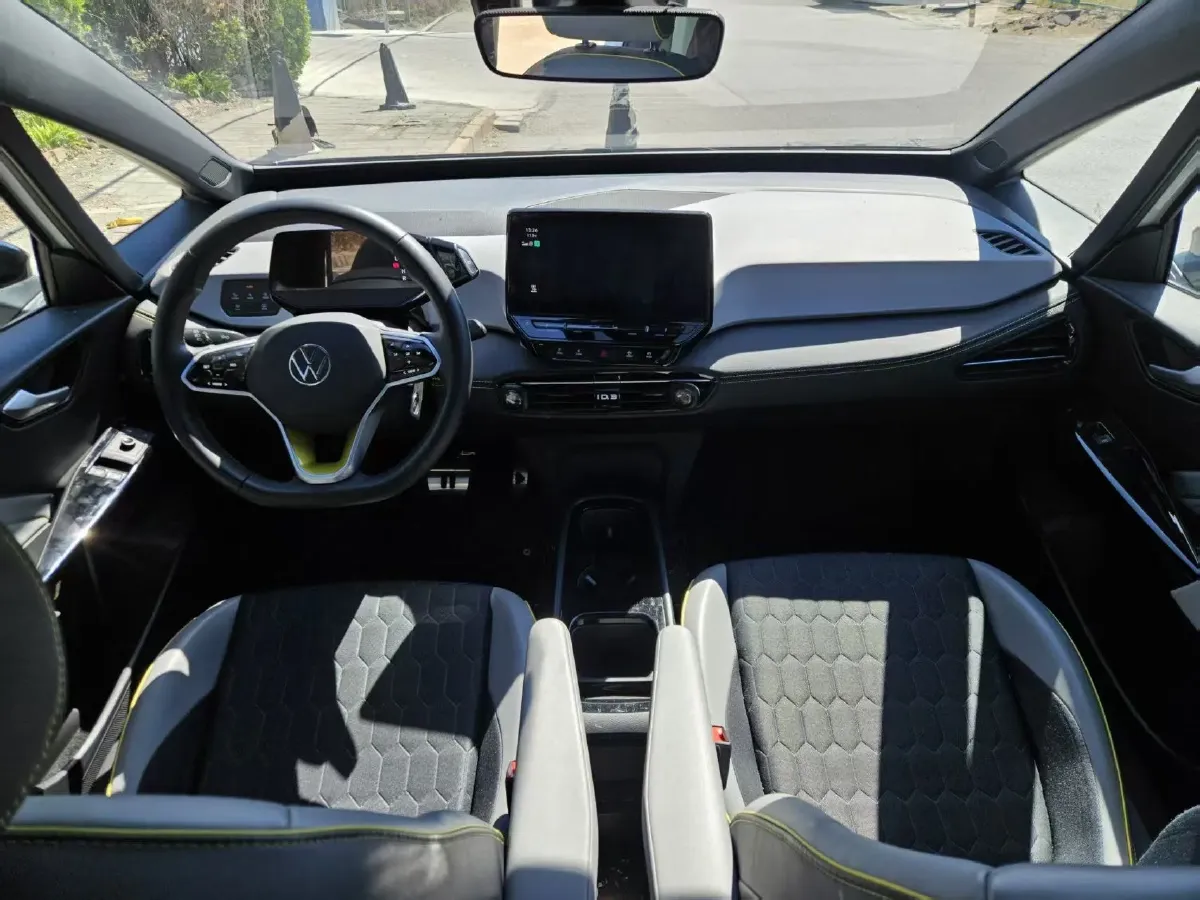 2023 Volkswagen ID.3 BEV 52.8KWH,autocango,china used car exporter,china ev exporter,chinese used car exporter,chinese used ev exporter