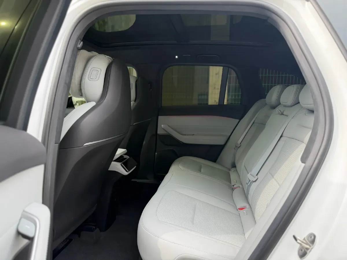 2024 NIO ES6 BEV 75KWH,autocango,china used car exporter,china ev exporter,chinese used car exporter,chinese used ev exporter