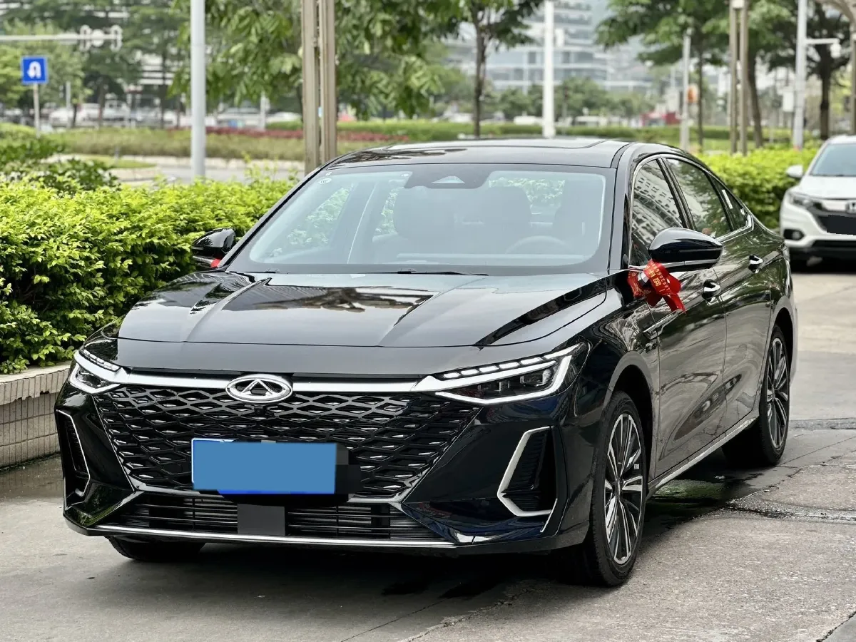2025 Chery Arrizo 8 1.6T 197HP L4 7DCT,autocango,china used car exporter,china ev exporter,chinese used car exporter,chinese used ev exporter