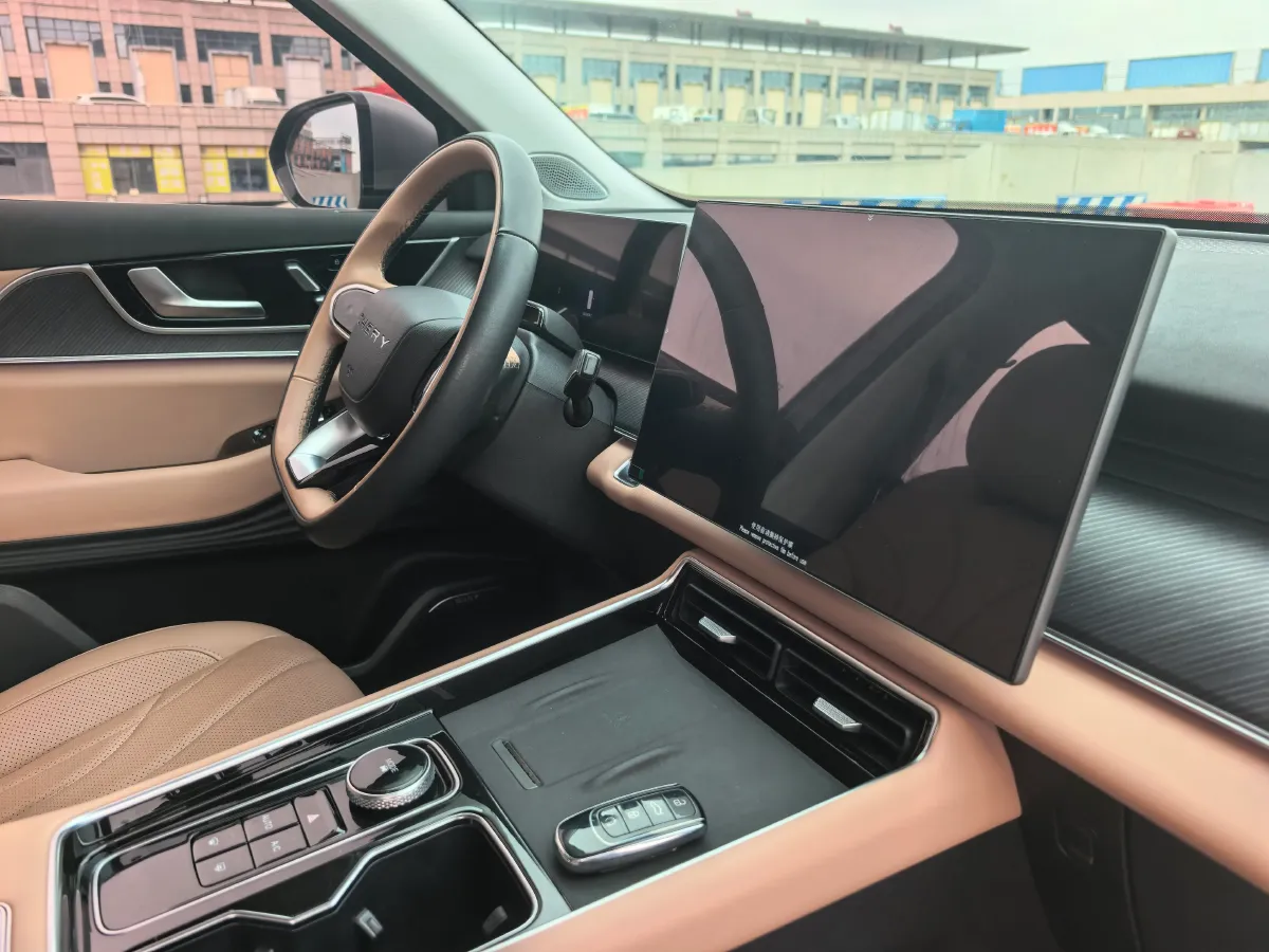 2024 Chery Tiggo8L 2.0T 254HP L4 8AT,autocango,china used car exporter,china ev exporter,chinese used car exporter,chinese used ev exporter