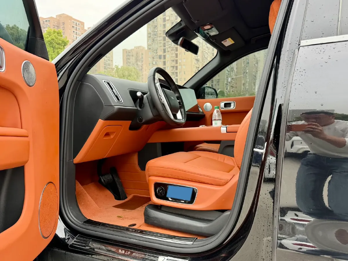 2023 Li L8 Range Extended 154HP REEV 40.9KWH,autocango,china used car exporter,china ev exporter,chinese used car exporter,chinese used ev exporter