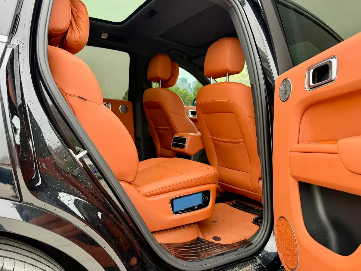 2023 Li L8 Range Extended 154HP REEV 40.9KWH,autocango,china used car exporter,china ev exporter,chinese used car exporter,chinese used ev exporter