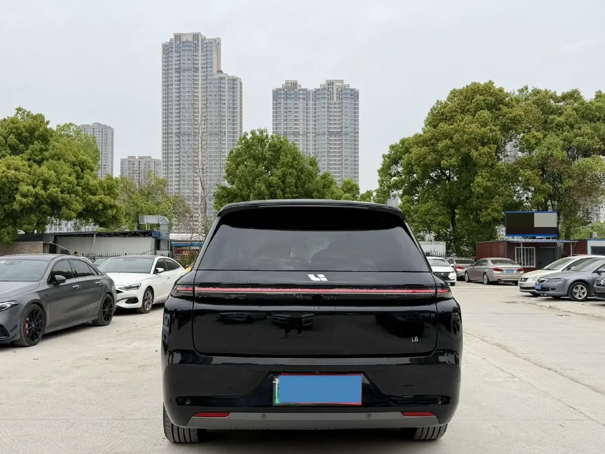 2023 Li L8 Range Extended 154HP REEV 40.9KWH,autocango,china used car exporter,china ev exporter,chinese used car exporter,chinese used ev exporter