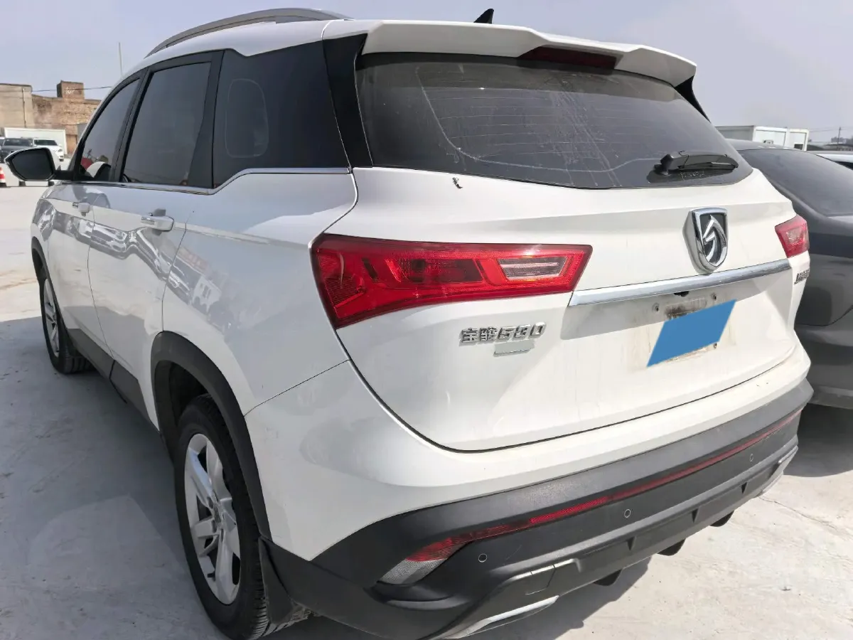 2019 BaoJun 530 1.5T 151HP L4 CVT,autocango,china used car exporter,china ev exporter,chinese used car exporter,chinese used ev exporter