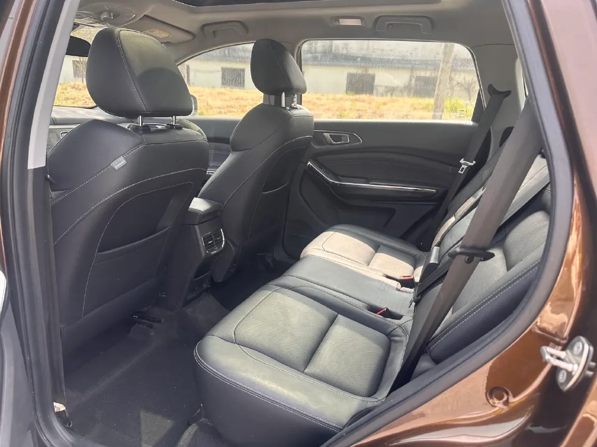 2018 Chery Tiggo 8 1.5T 147HP L4 6DCT,autocango,china used car exporter,china ev exporter,chinese used car exporter,chinese used ev exporter