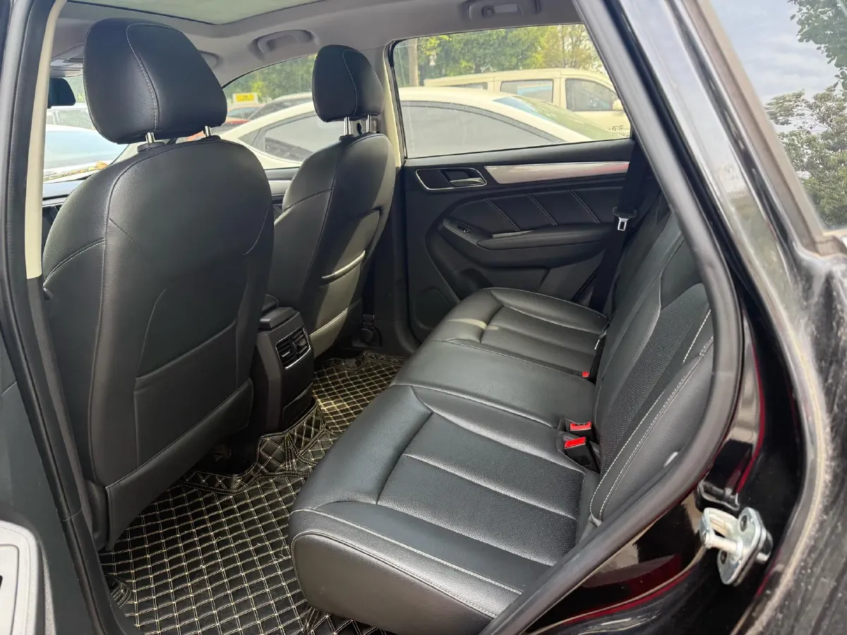 2018 Roewe RX5 1.5T 169HP L4 7DCT,autocango,china used car exporter,china ev exporter,chinese used car exporter,chinese used ev exporter