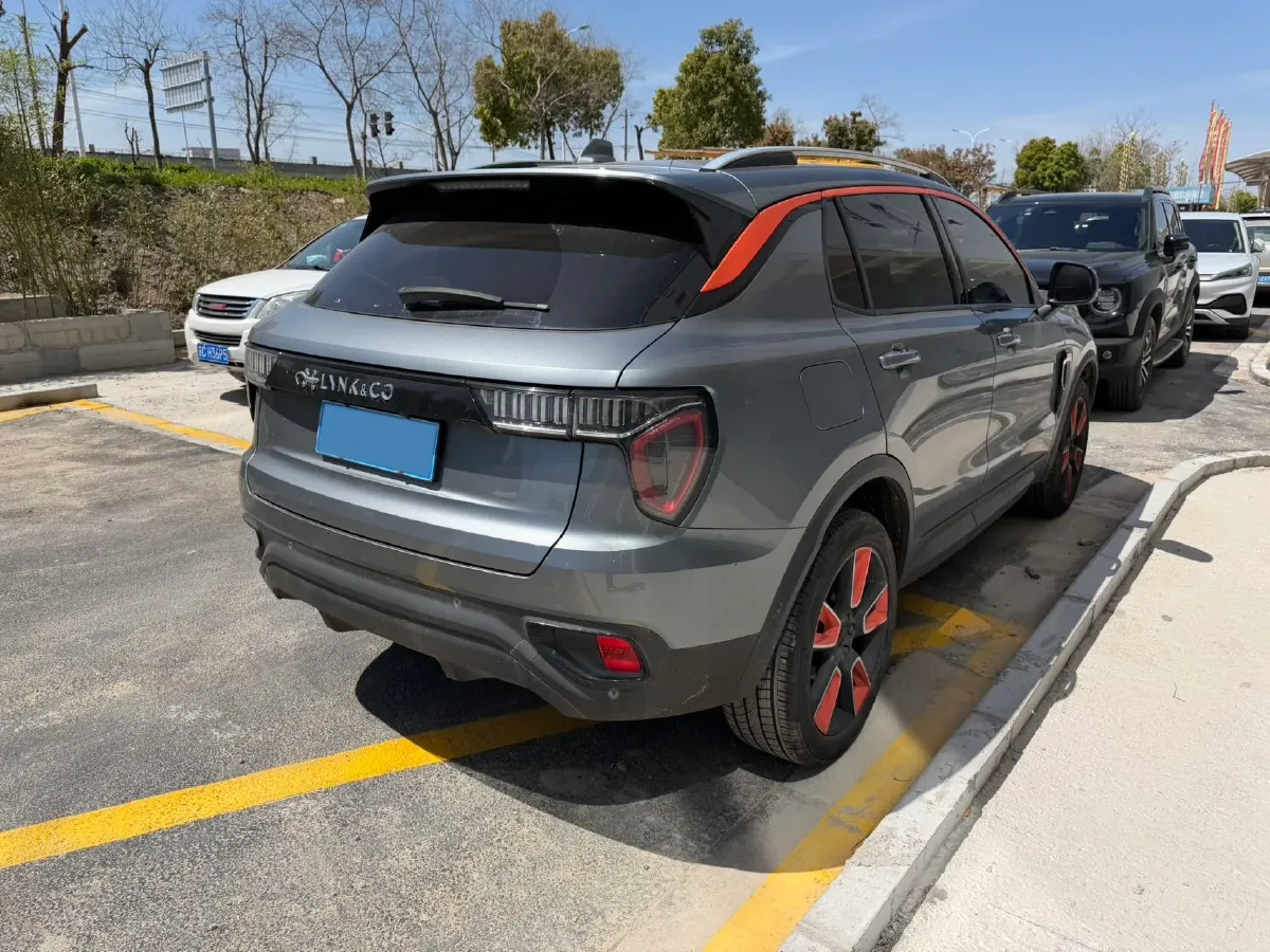 2019 LYNK&CO 01 2.0T 190HP L4 7DCT,autocango,china used car exporter,china ev exporter,chinese used car exporter,chinese used ev exporter