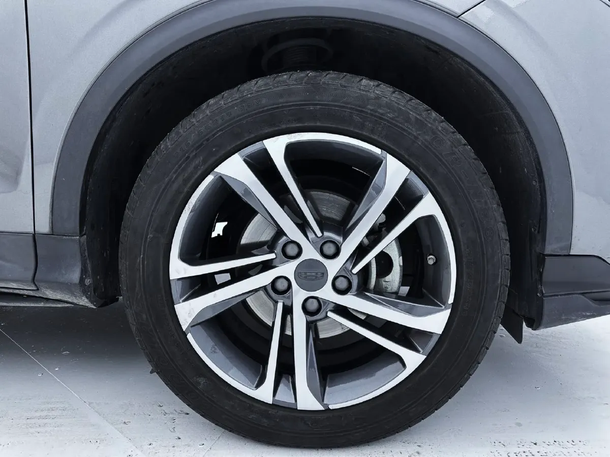 2021 Geely Coolray 1.4T 141HP L4 6DCT,autocango,china used car exporter,china ev exporter,chinese used car exporter,chinese used ev exporter