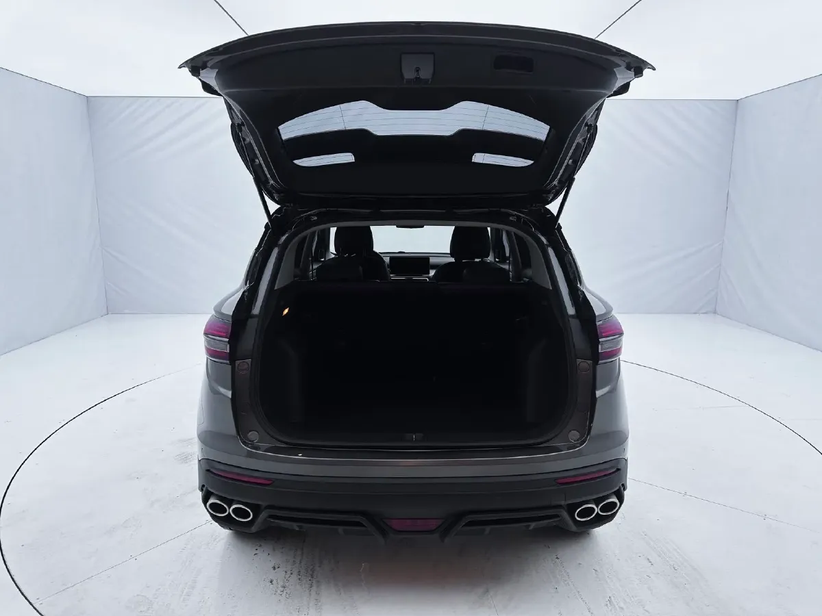 2021 Geely Coolray 1.4T 141HP L4 6DCT,autocango,china used car exporter,china ev exporter,chinese used car exporter,chinese used ev exporter