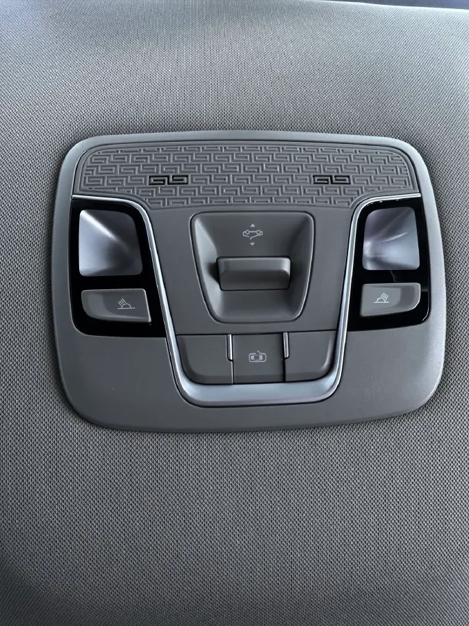 2021 Geely Coolray 1.4T 141HP L4 6DCT,autocango,china used car exporter,china ev exporter,chinese used car exporter,chinese used ev exporter