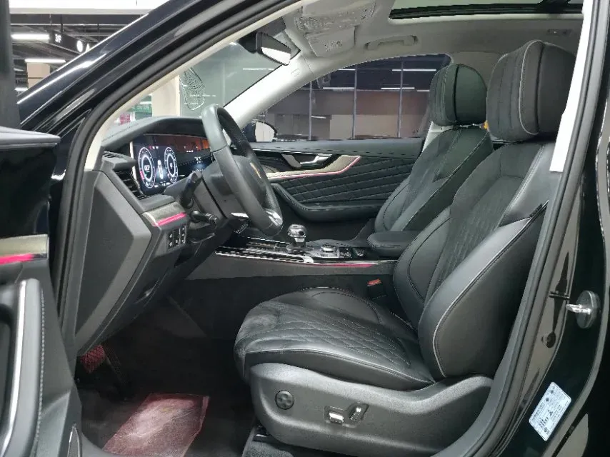 2019 HongQi HS5 2.0T 224HP L4 6AT,autocango,china used car exporter,china ev exporter,chinese used car exporter,chinese used ev exporter