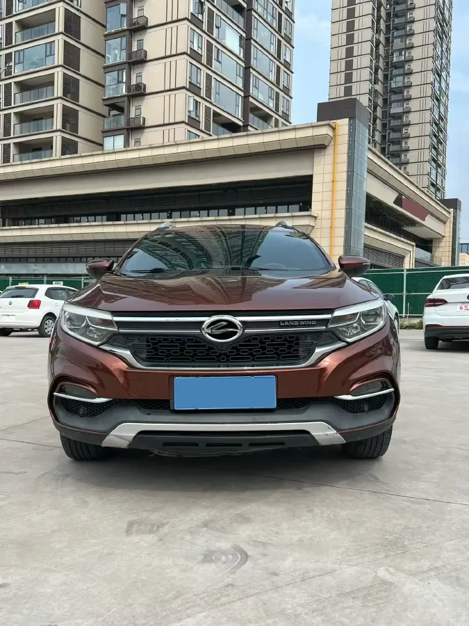 2018 Skoda Kamiq 1.5L 112HP L4 5MT,autocango,china used car exporter,china ev exporter,chinese used car exporter,chinese used ev exporter