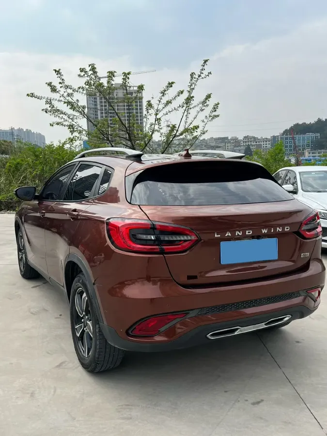 2018 Skoda Kamiq 1.5L 112HP L4 5MT,autocango,china used car exporter,china ev exporter,chinese used car exporter,chinese used ev exporter