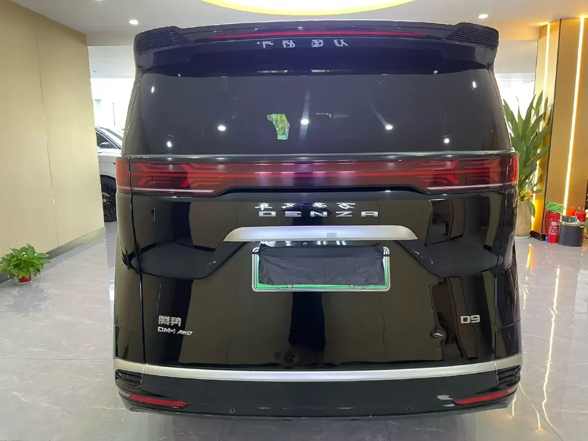 2022 Mercedes-Benz GLC Class 2.0T 197HP L4 9AT,autocango,china used car exporter,china ev exporter,chinese used car exporter,chinese used ev exporter