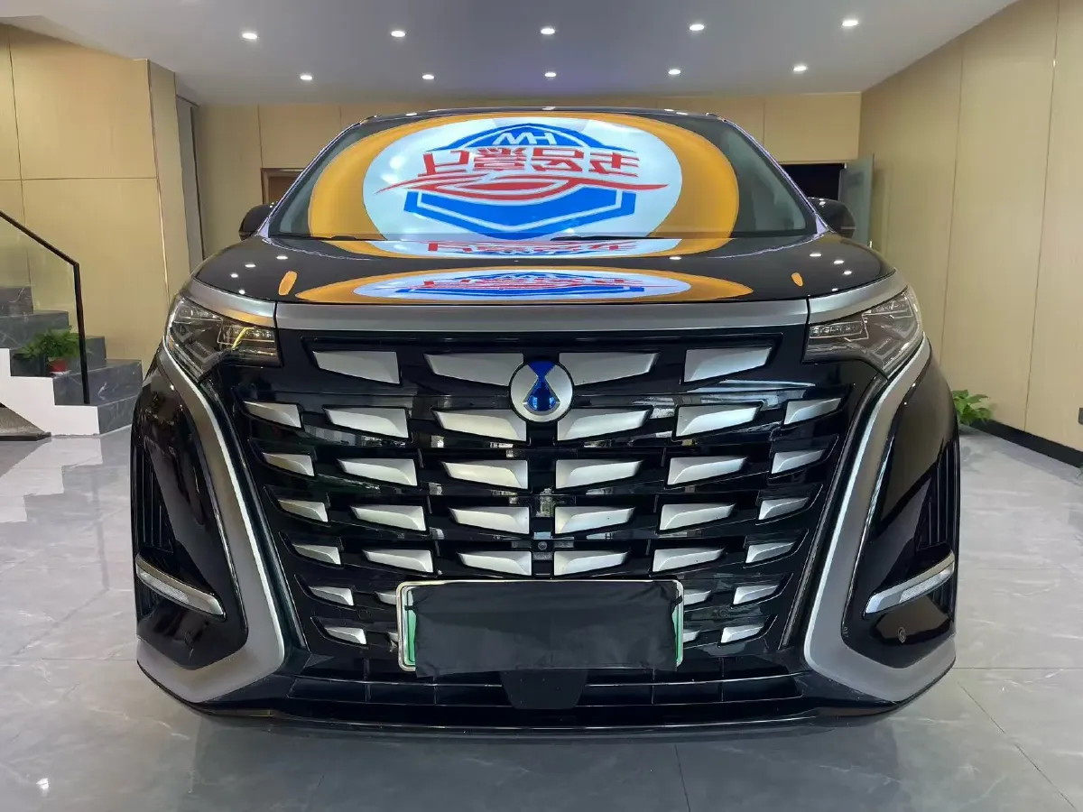 2022 Mercedes-Benz GLC Class 2.0T 197HP L4 9AT,autocango,china used car exporter,china ev exporter,chinese used car exporter,chinese used ev exporter