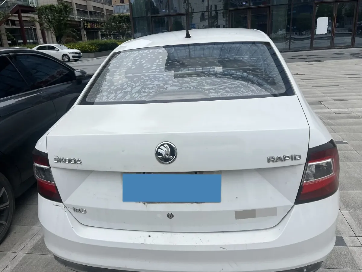 2018 Skoda Rapid 1.6L 110HP L4 6AT,autocango,china used car exporter,china ev exporter,chinese used car exporter,chinese used ev exporter