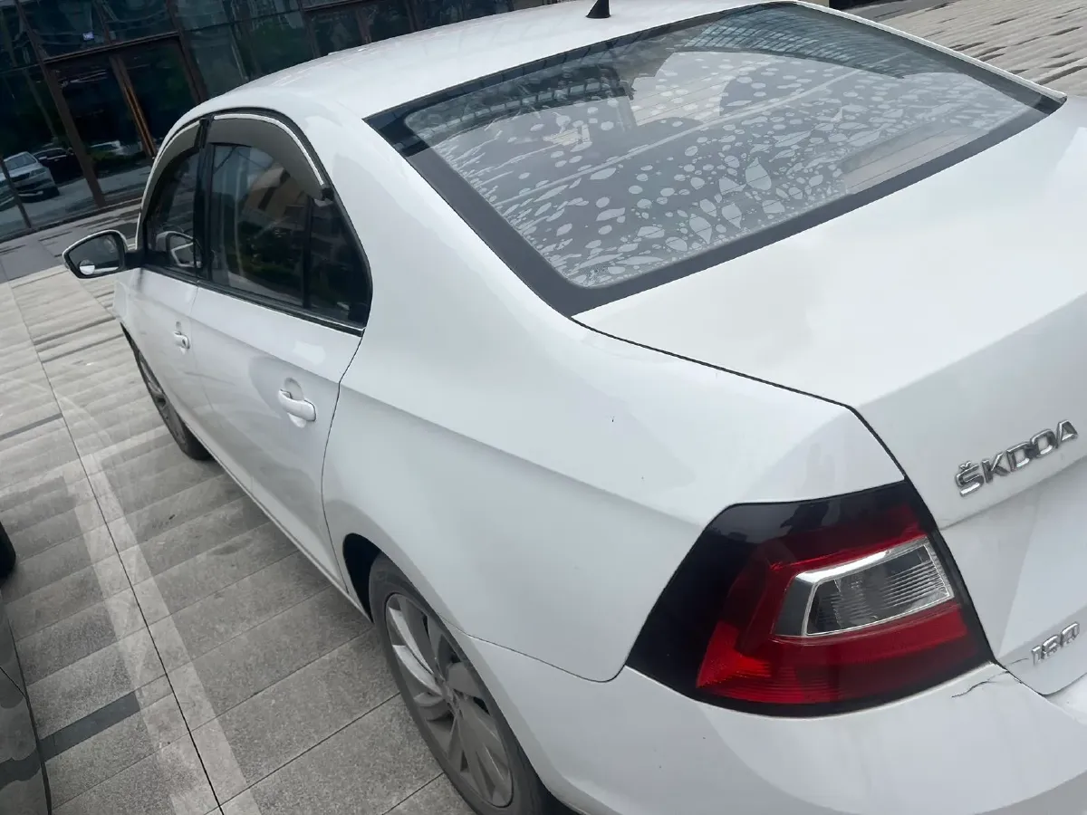 2018 Skoda Rapid 1.6L 110HP L4 6AT,autocango,china used car exporter,china ev exporter,chinese used car exporter,chinese used ev exporter
