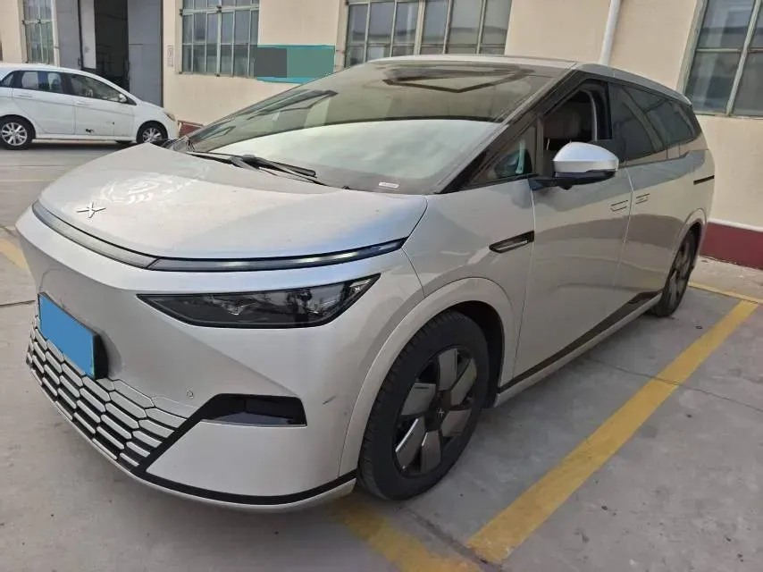 2024 Xpeng X9 BEV 101.5KWH,autocango,china used car exporter,china ev exporter,chinese used car exporter,chinese used ev exporter
