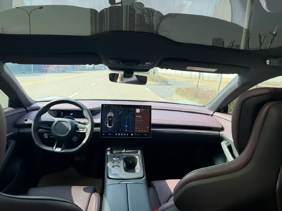 2024 MI SU7 BEV 94.3KWH,autocango,china used car exporter,china ev exporter,chinese used car exporter,chinese used ev exporter