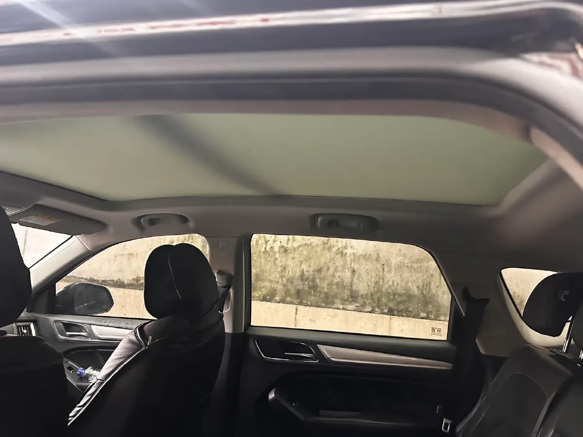 2017 Roewe RX5 1.5T 169HP L4 2AT PHEV 12KWH,autocango,china used car exporter,china ev exporter,chinese used car exporter,chinese used ev exporter