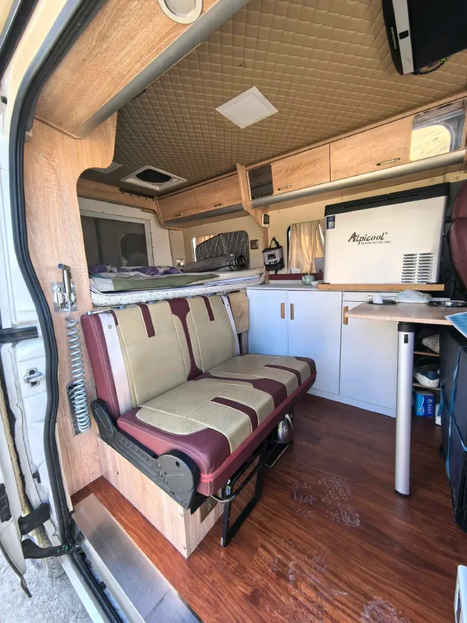 2008 BMW 1 Series 3.0L 265HP L6 6AT,autocango,china used car exporter,china ev exporter,chinese used car exporter,chinese used ev exporter