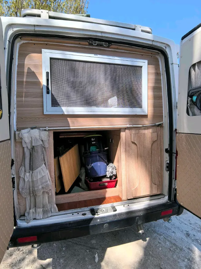 2008 BMW 1 Series 3.0L 265HP L6 6AT,autocango,china used car exporter,china ev exporter,chinese used car exporter,chinese used ev exporter