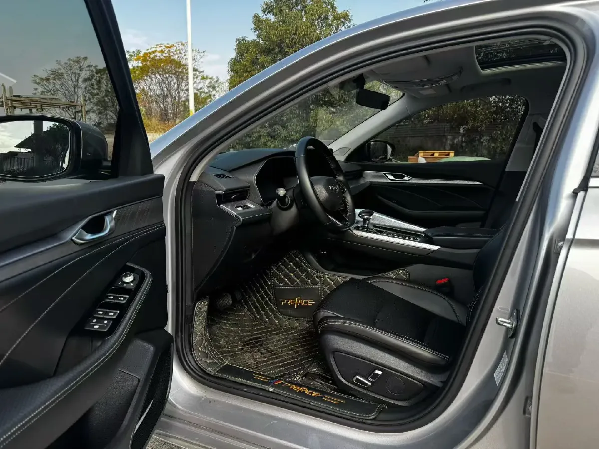 2021 Geely Preface 2.0T 190HP L4 7DCT,autocango,china used car exporter,china ev exporter,chinese used car exporter,chinese used ev exporter