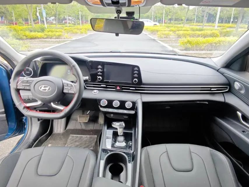 2023 Hyundai Elantra 1.5L 115HP L4 CVT,autocango,china used car exporter,china ev exporter,chinese used car exporter,chinese used ev exporter