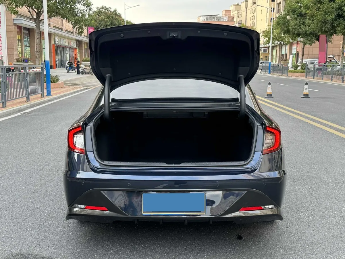 2020 Hyundai Sonata 1.5T 170HP L4 7DCT,autocango,china used car exporter,china ev exporter,chinese used car exporter,chinese used ev exporter