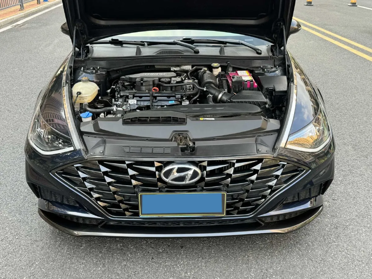 2020 Hyundai Sonata 1.5T 170HP L4 7DCT,autocango,china used car exporter,china ev exporter,chinese used car exporter,chinese used ev exporter