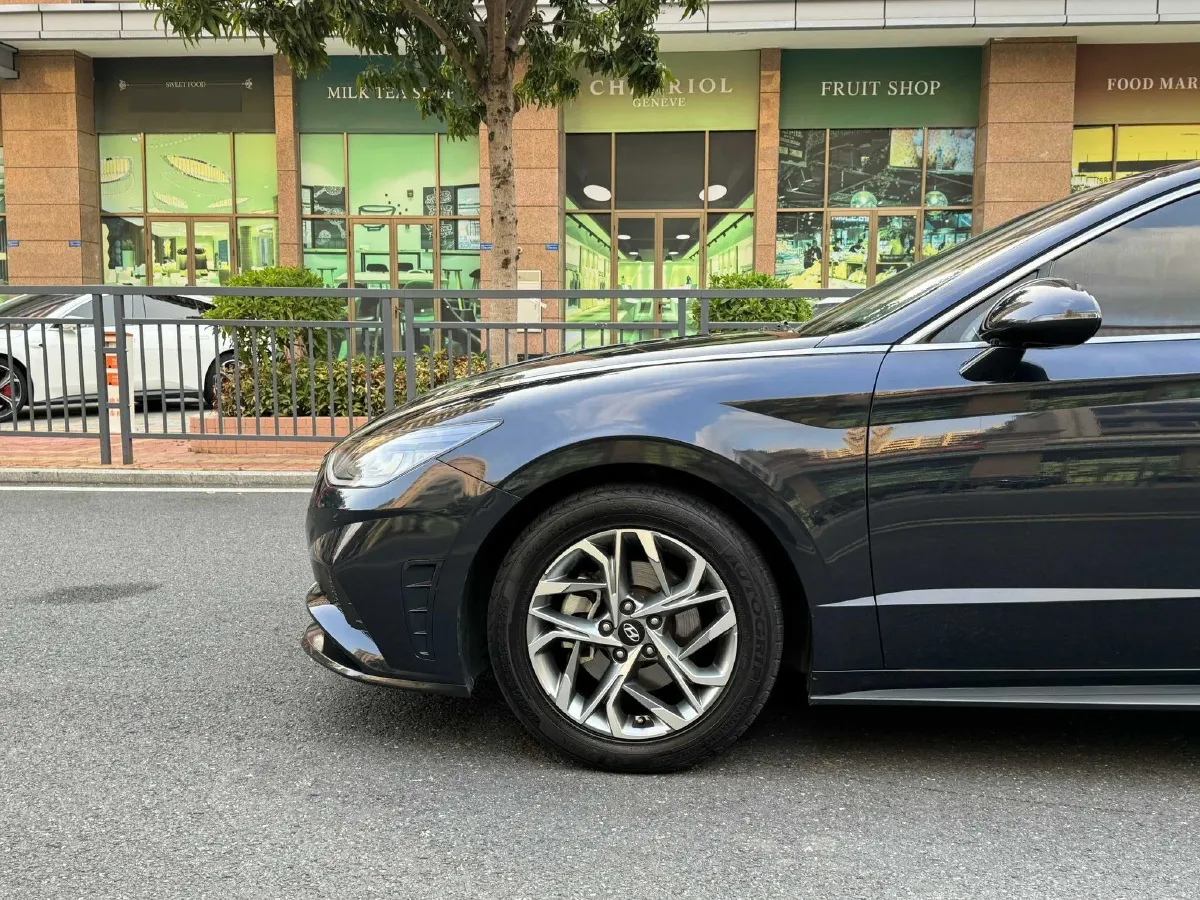 2020 Hyundai Sonata 1.5T 170HP L4 7DCT,autocango,china used car exporter,china ev exporter,chinese used car exporter,chinese used ev exporter