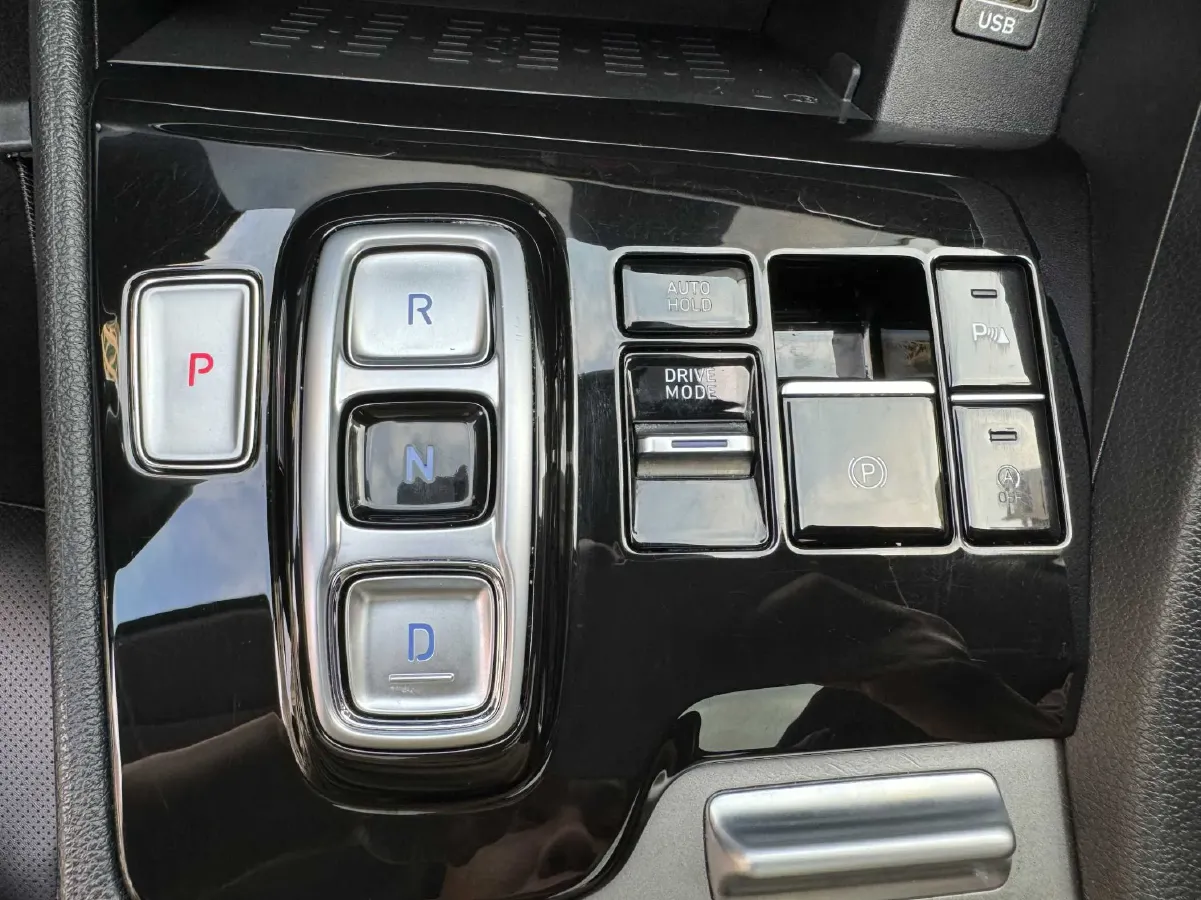 2020 Hyundai Sonata 1.5T 170HP L4 7DCT,autocango,china used car exporter,china ev exporter,chinese used car exporter,chinese used ev exporter