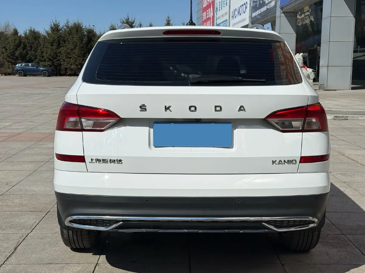 2023 Skoda Kamiq 1.5L 109HP L4 6AT,autocango,china used car exporter,china ev exporter,chinese used car exporter,chinese used ev exporter