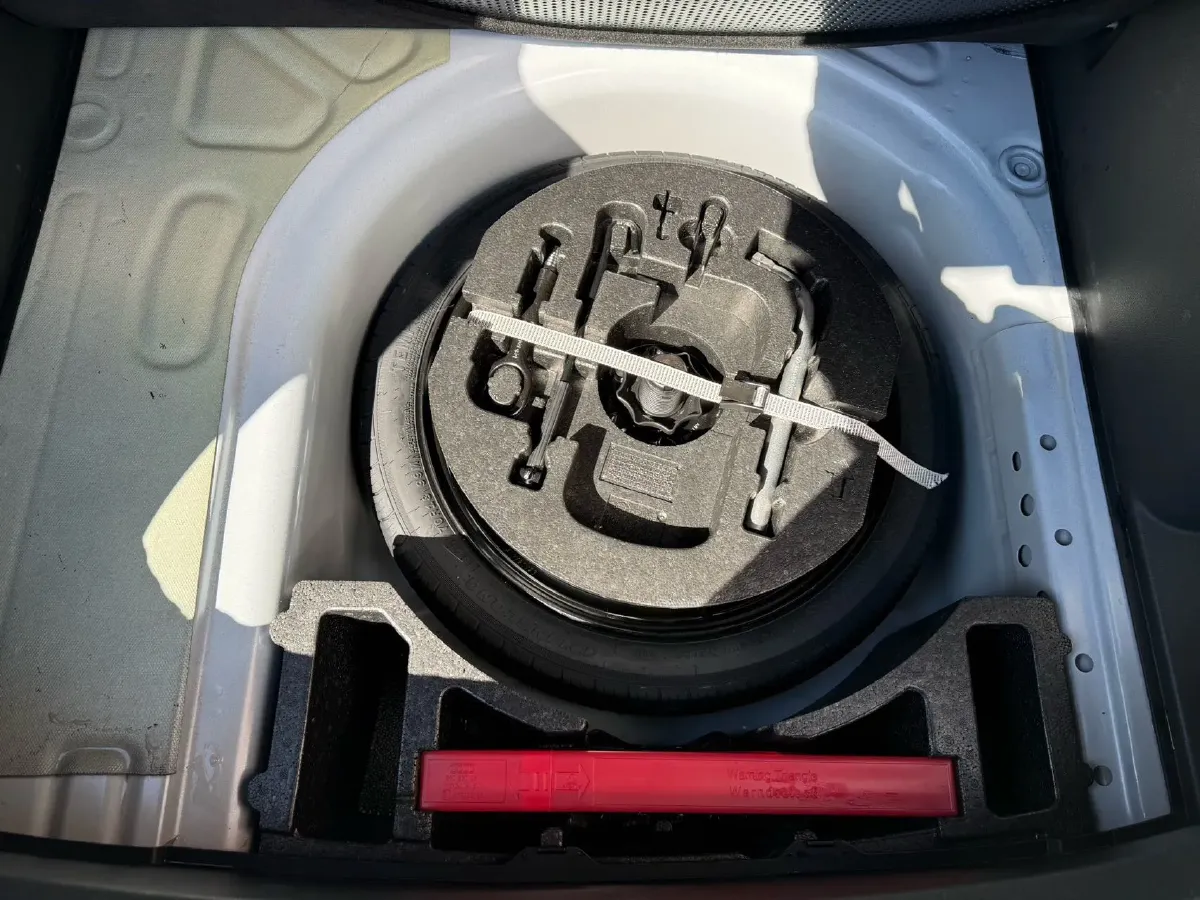 2023 Skoda Kamiq 1.5L 109HP L4 6AT,autocango,china used car exporter,china ev exporter,chinese used car exporter,chinese used ev exporter