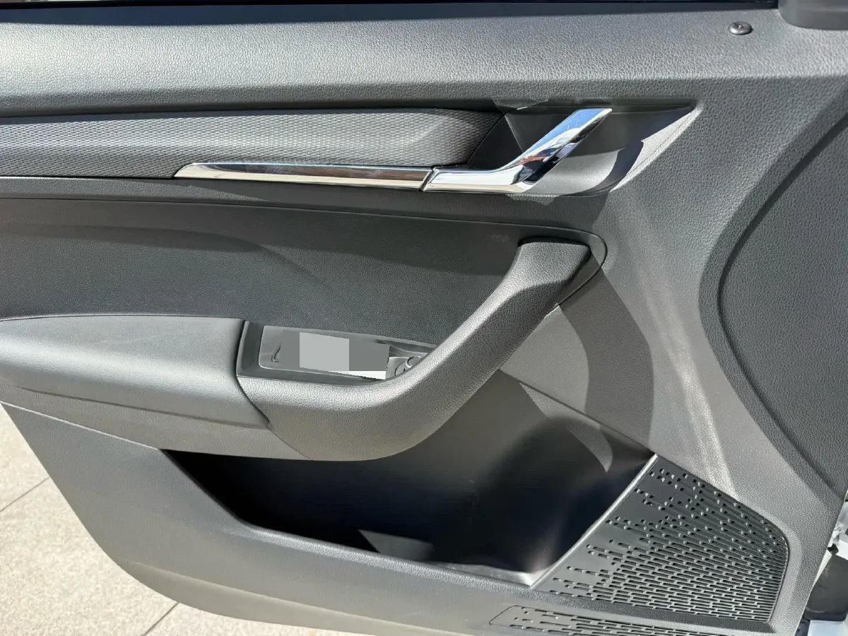 2023 Skoda Kamiq 1.5L 109HP L4 6AT,autocango,china used car exporter,china ev exporter,chinese used car exporter,chinese used ev exporter