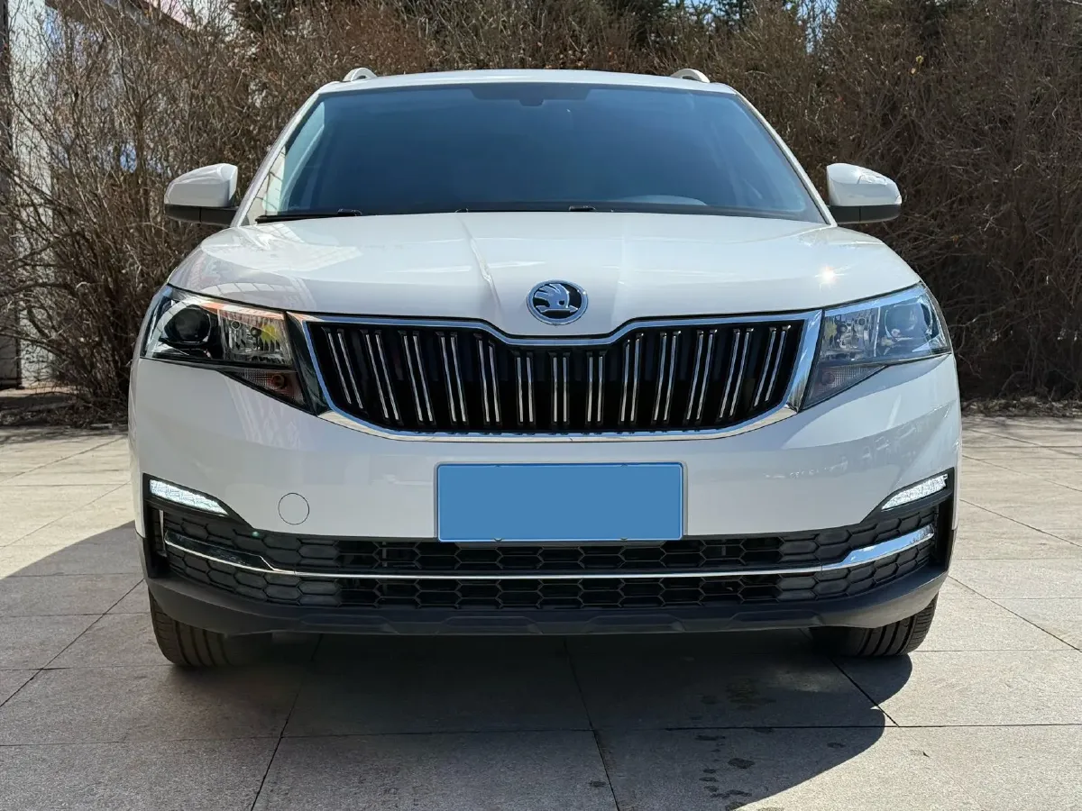 2023 Skoda Kamiq 1.5L 109HP L4 6AT,autocango,china used car exporter,china ev exporter,chinese used car exporter,chinese used ev exporter