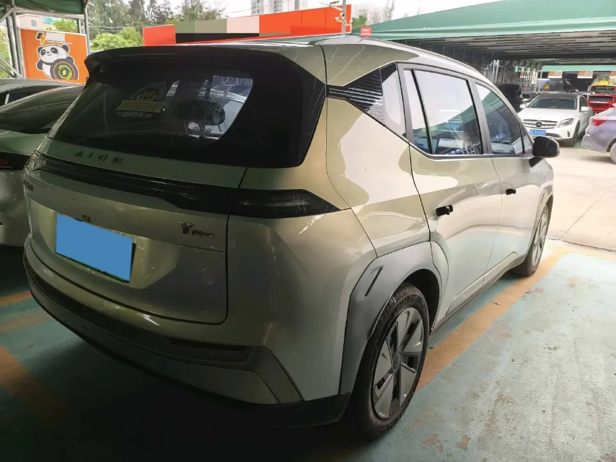 2023 GAC Trumpchi GS4 1.5T 177HP L4 6AT,autocango,china used car exporter,china ev exporter,chinese used car exporter,chinese used ev exporter