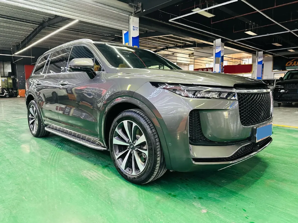 2021 Li ONE Range Extended 131HP REEV 40.5KWH,autocango,china used car exporter,china ev exporter,chinese used car exporter,chinese used ev exporter