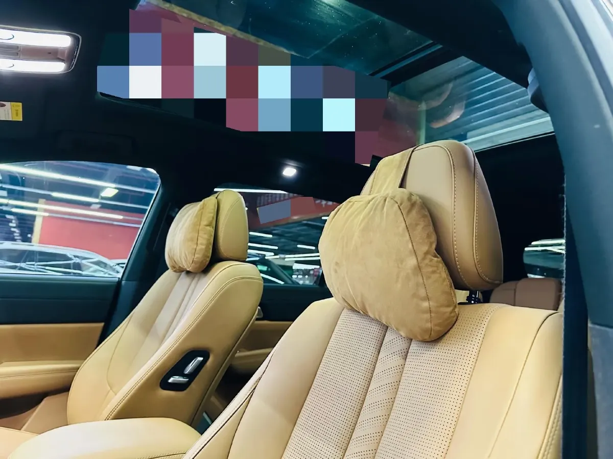 2021 Li ONE Range Extended 131HP REEV 40.5KWH,autocango,china used car exporter,china ev exporter,chinese used car exporter,chinese used ev exporter