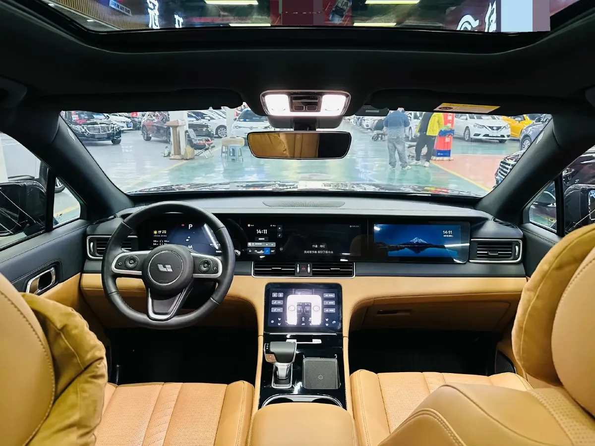 2021 Li ONE Range Extended 131HP REEV 40.5KWH,autocango,china used car exporter,china ev exporter,chinese used car exporter,chinese used ev exporter