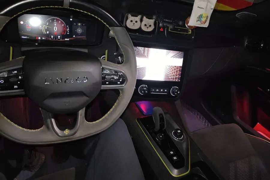 2020 LYNK&CO 03 2.0T 254HP L4 8AT,autocango,china used car exporter,china ev exporter,chinese used car exporter,chinese used ev exporter