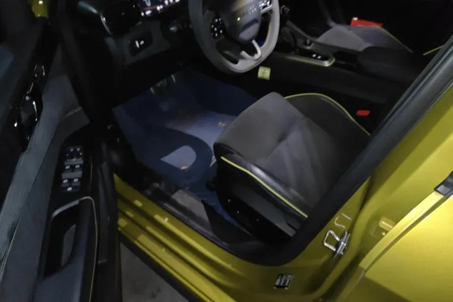 2020 LYNK&CO 03 2.0T 254HP L4 8AT,autocango,china used car exporter,china ev exporter,chinese used car exporter,chinese used ev exporter