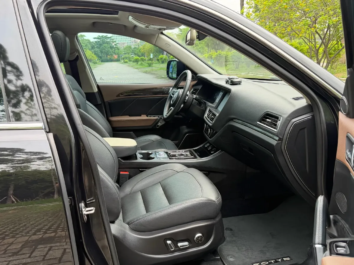 2016 Zotye T600 2.0T 190HP L4 6DCT,autocango,china used car exporter,china ev exporter,chinese used car exporter,chinese used ev exporter